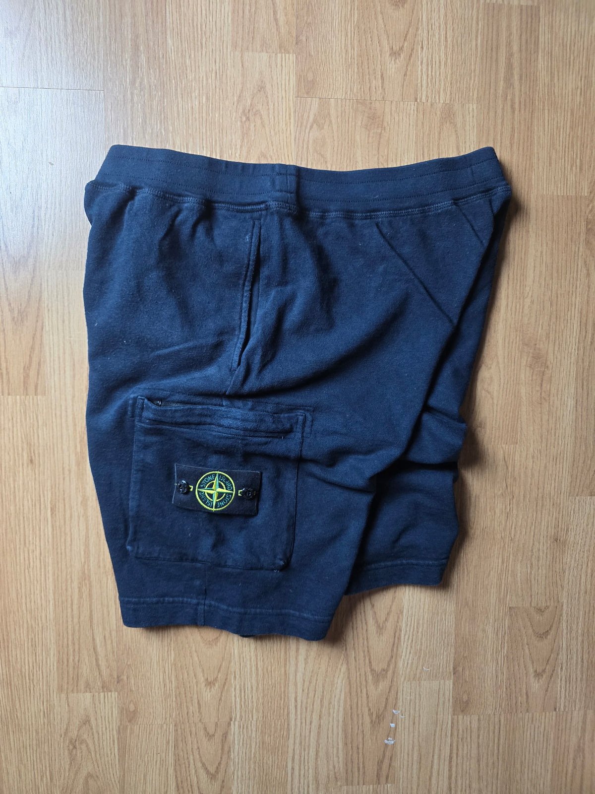 Stone Island Sweat Cargo Shorts (XL/XXL)