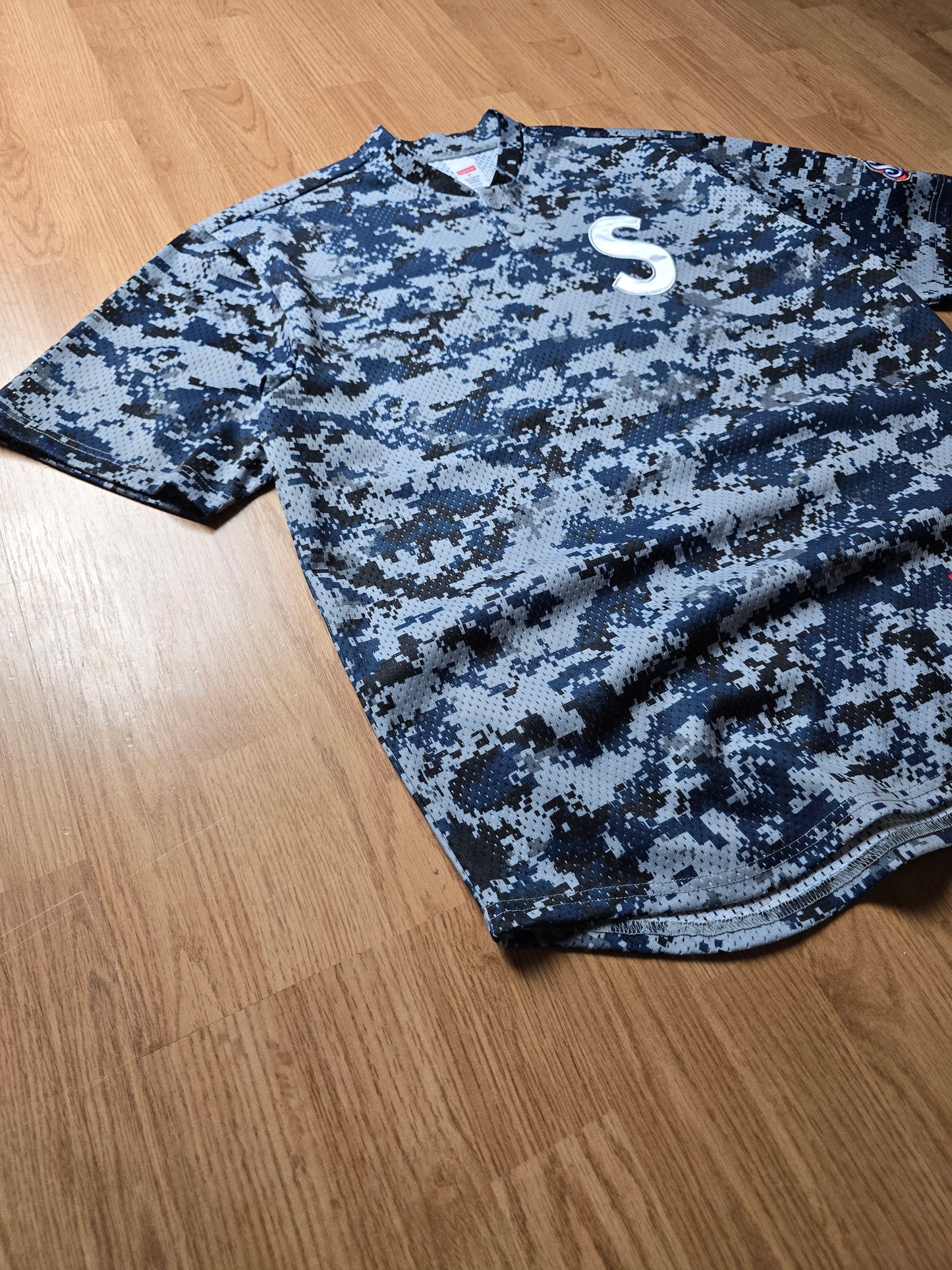 Supreme S Logo Henley Baseball Jersey (M/L)