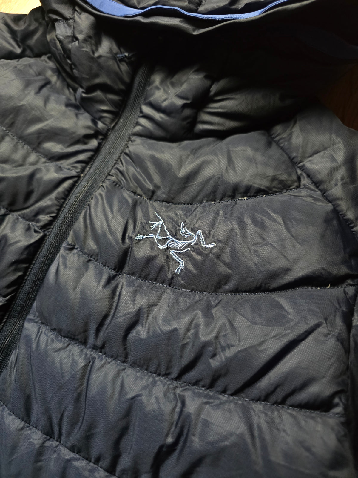 W/ Arc'teryx 'Cerium LT Hoody' Down Filled Puffer Jacket (S)