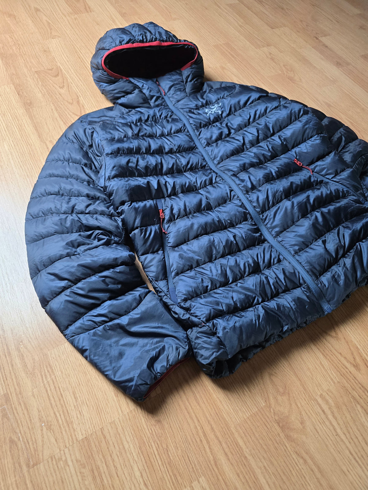Arc'teryx 'Cerium LT Hoody' Down Filled Puffer Jacket (M)