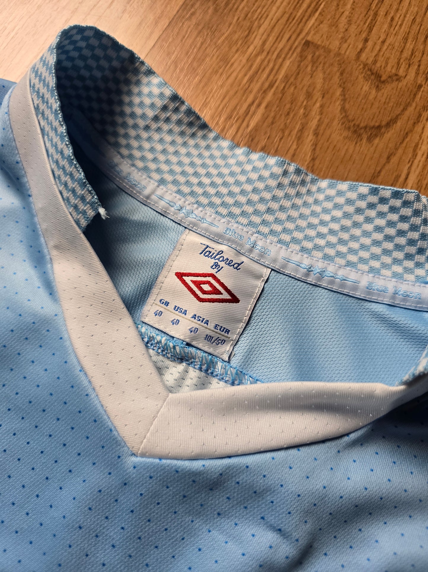 Umbro Manchester City Kun Aguero 11/12 Home Top (L)