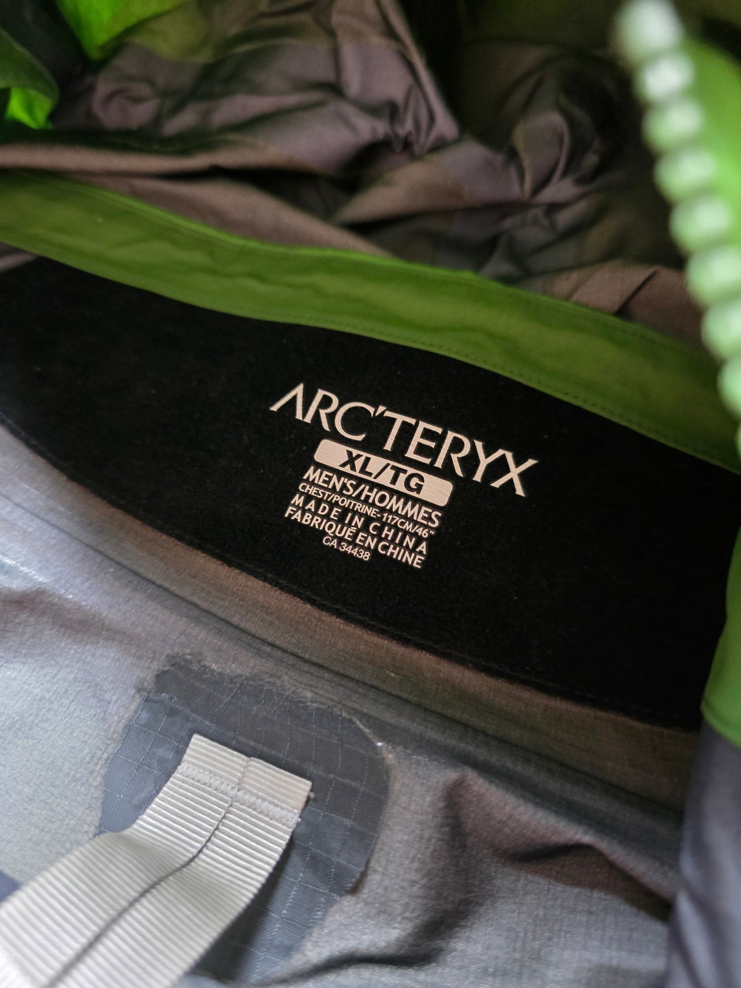 RARE Arc'teryx 2012 Beta AR Gore-tex Jacket (XL)