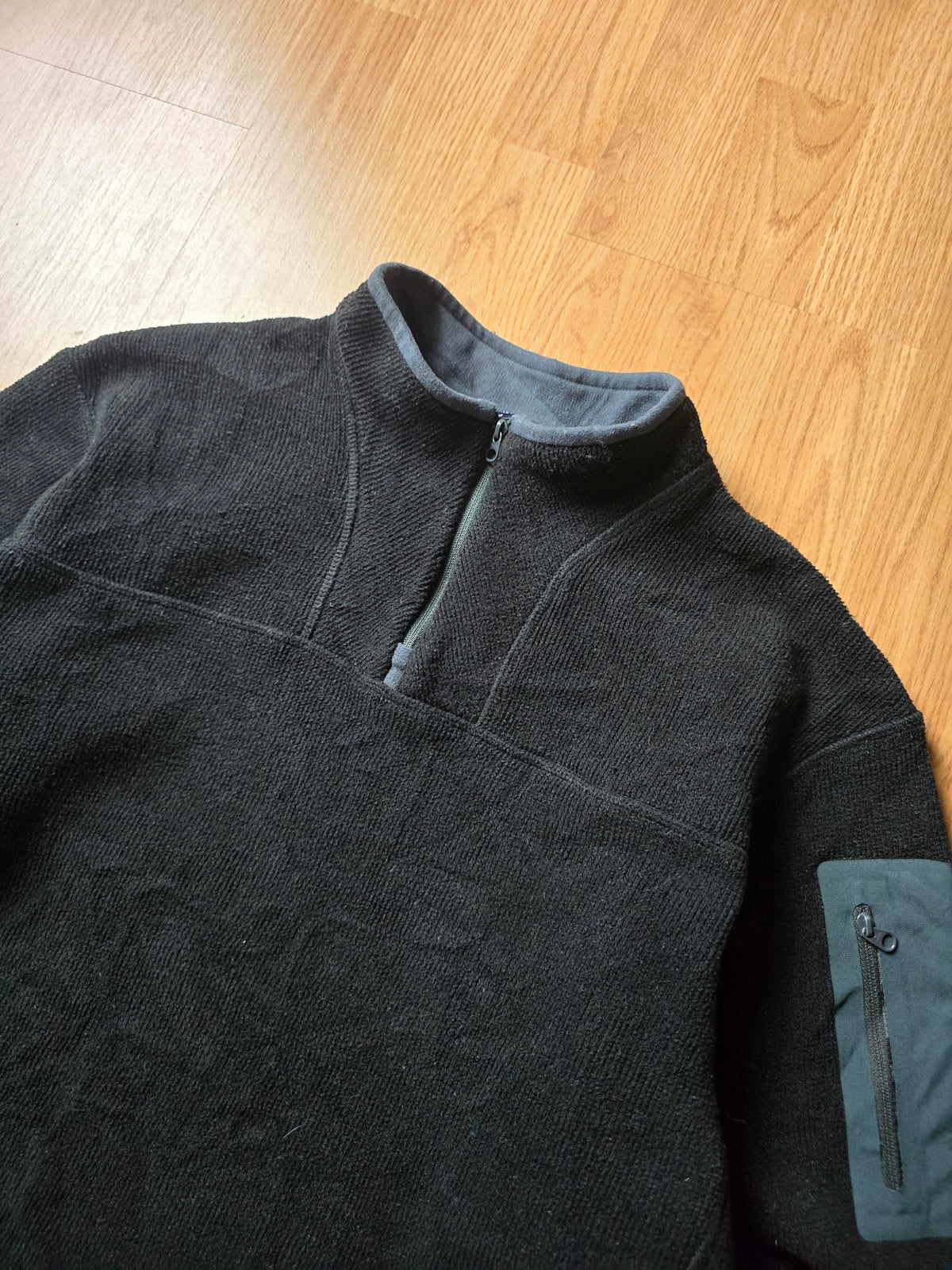 Vintage Arc'teryx Covert Polartec 1/4 Zip Fleece (S)