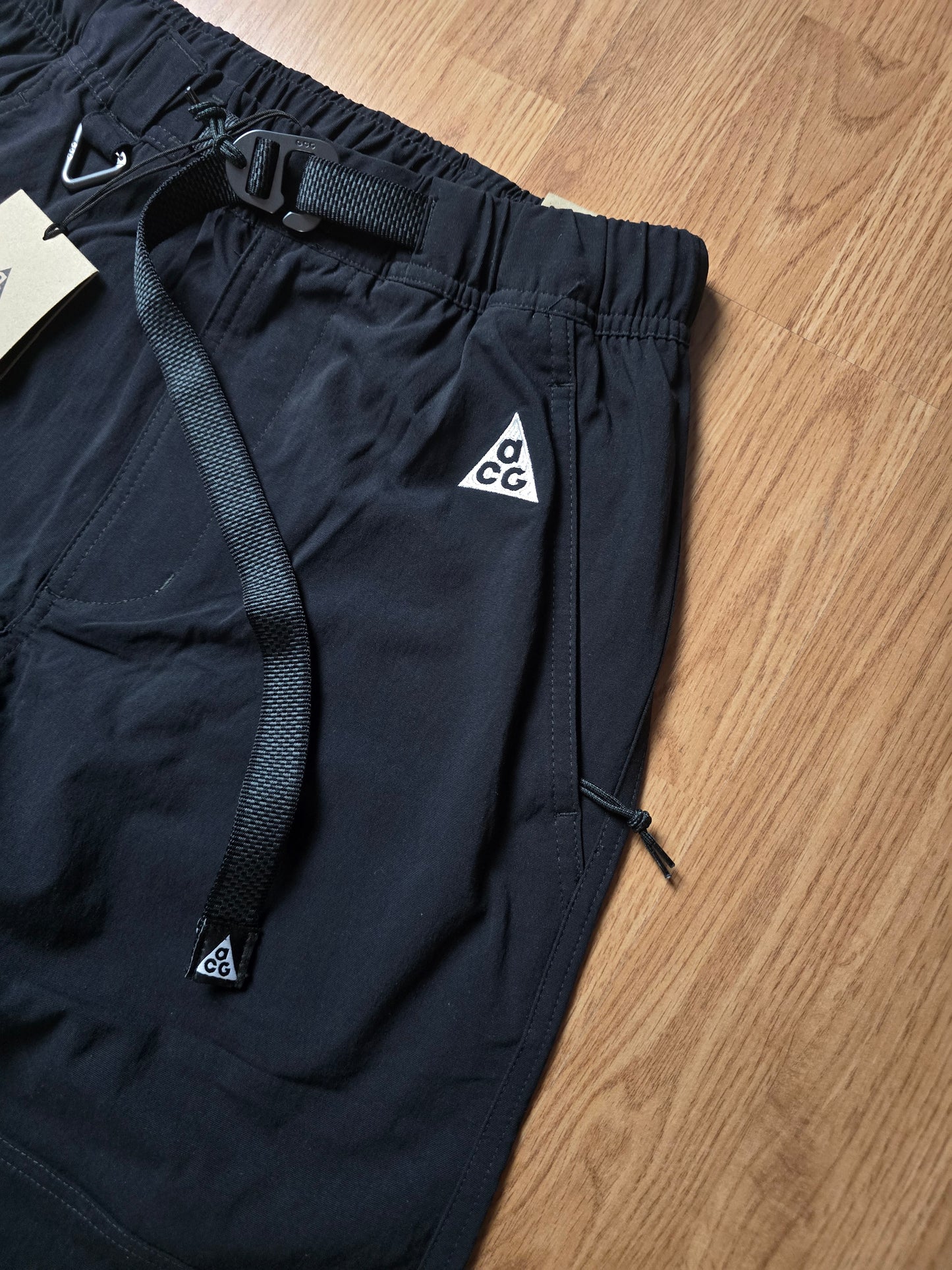 Nike ACG UV Hike Lightweight Technical Belted Shell Pants (XS)