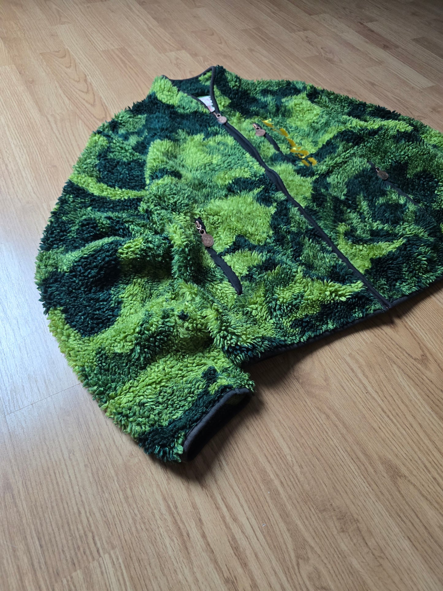 Evisu Deep Sherpa Pile Logo Camo Fleece Jacket (M)