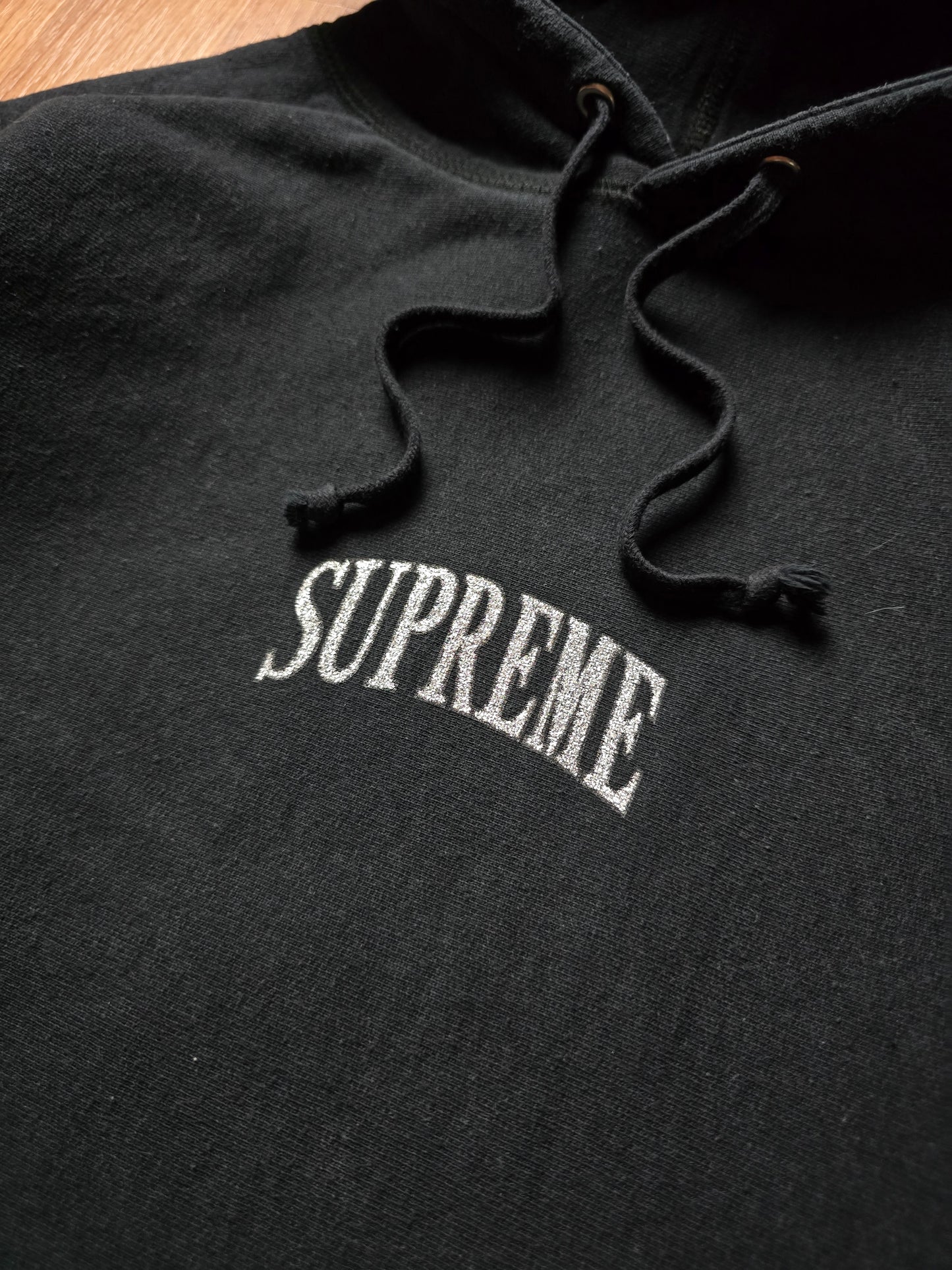 Supreme Glitter Arc Logo Hoodie (M)
