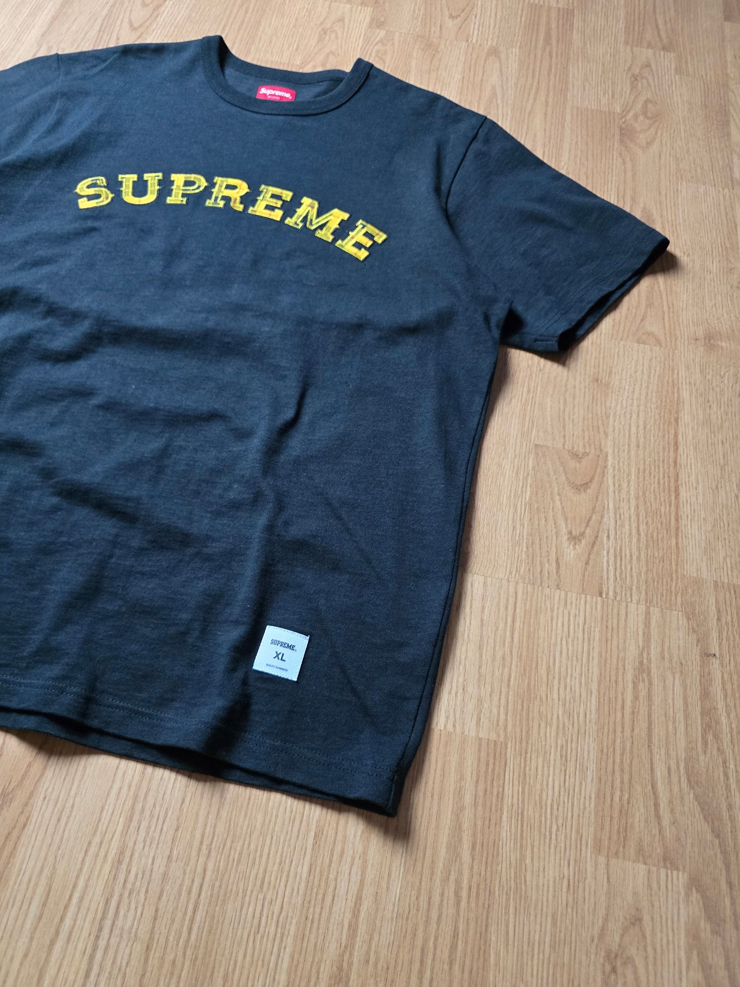 Supreme Plaid Arc Logo SS Tee (XL)