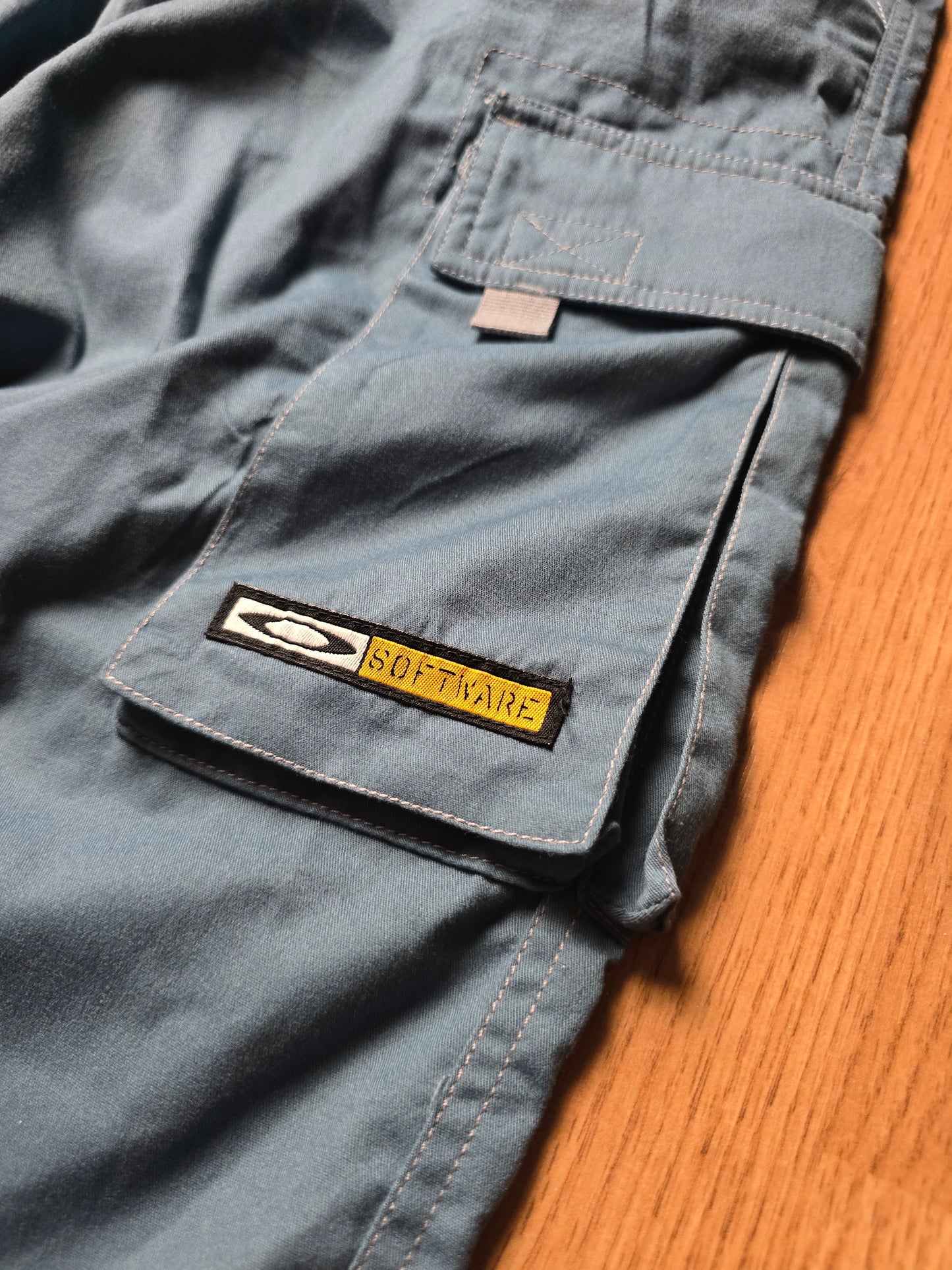 RARE 90s Oakley Softwear Baggy Lightweight Technical Cargo Pants BNWT (L)