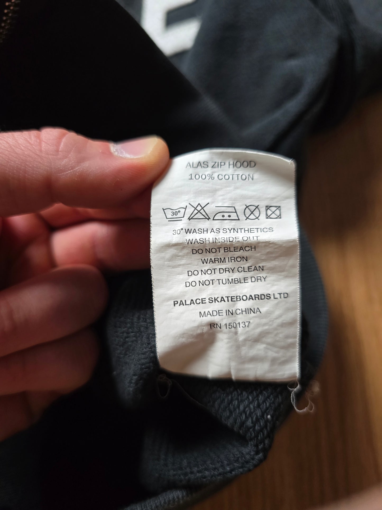 Palace 'Alas' Zip Up Hoodie (M)