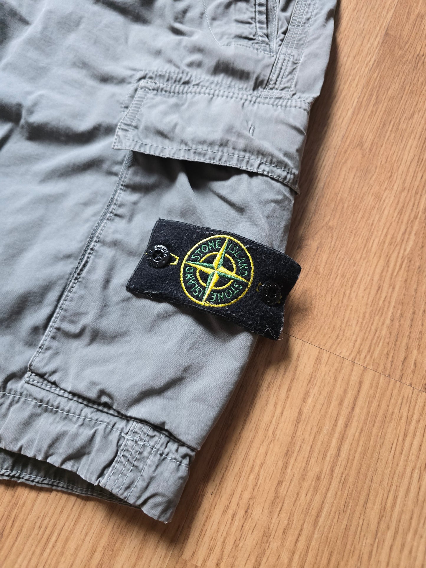 Stone Island Bermuda Cargo Shorts (W32)