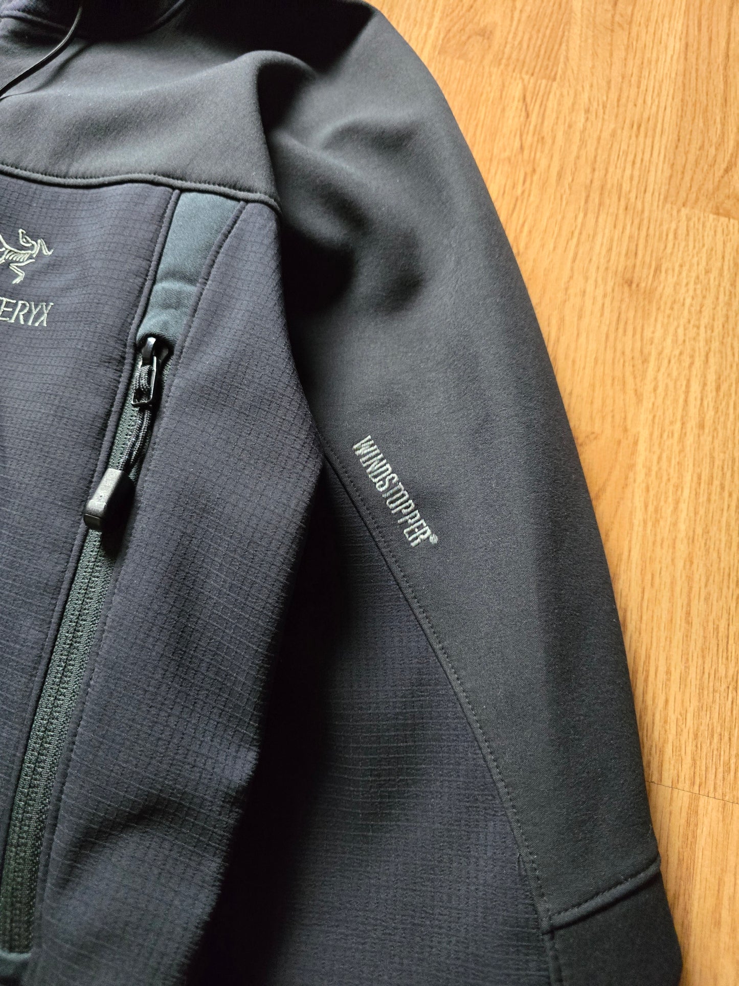 RARE 00s Arc'teryx Sigma AR Windstopper Fleece Jacket (M)
