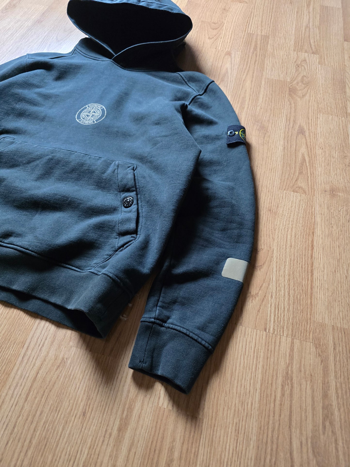 Supreme x Stone Island AW17 Reflective Hoodie (M)