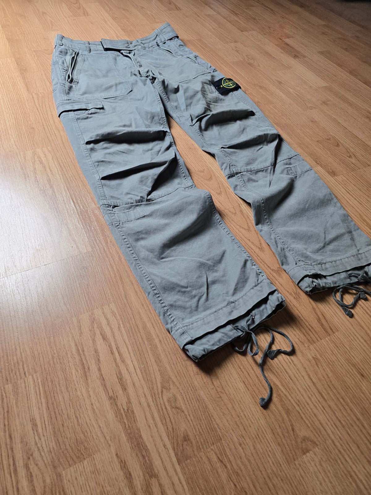 Stone Island Baggy Parachute Flight Cargo Pants (32x32)