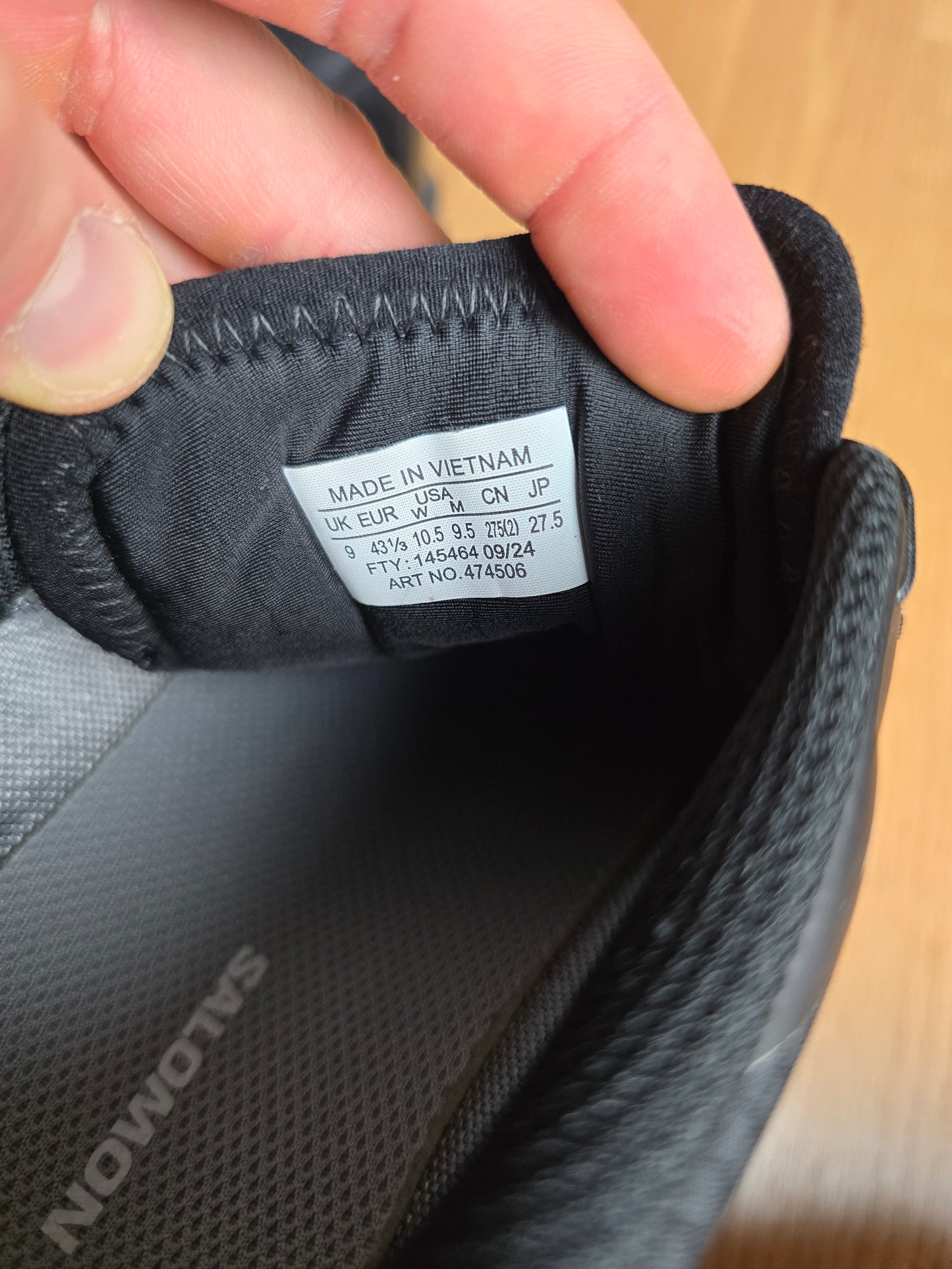 Salomon XT-6 Gore-tex Trainers (UK9)