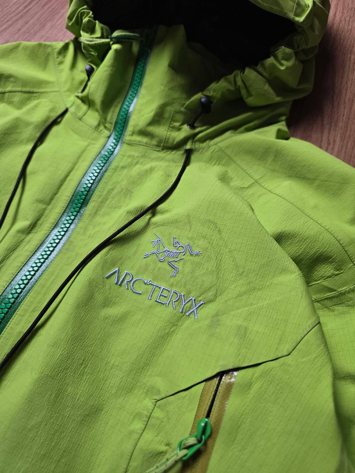 Arc'teryx 2014 Beta AR Gore-tex Technical Jacket (S)