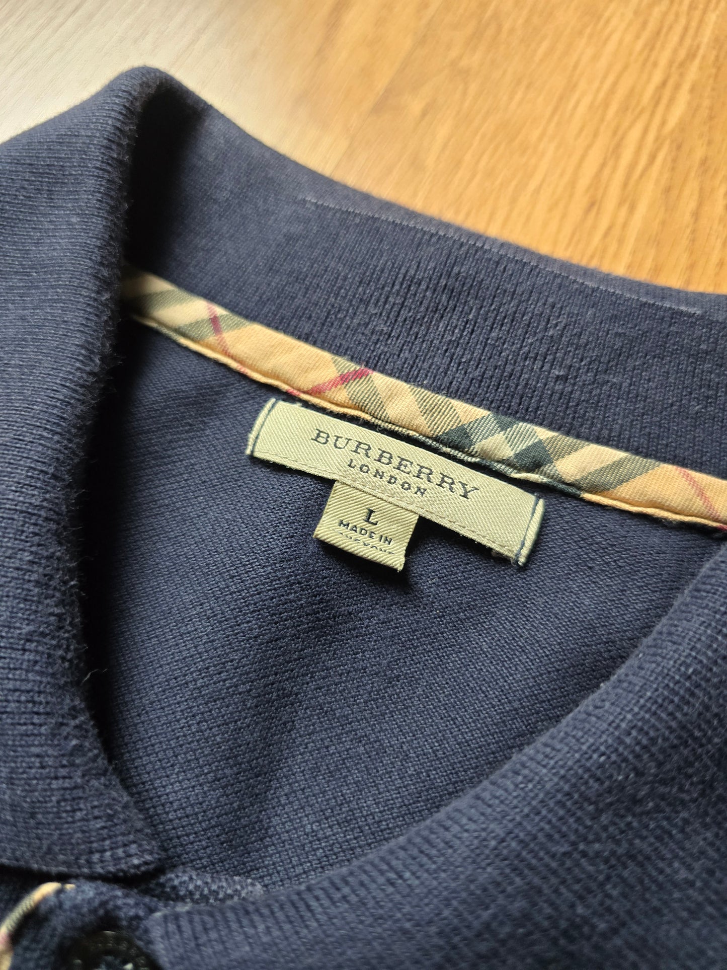 Burberry Polo Shirt (L)
