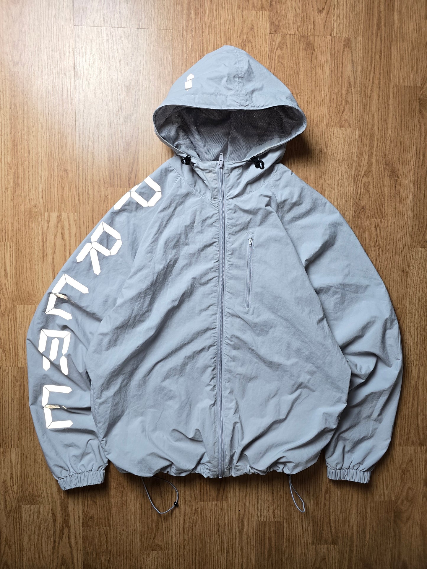Supreme Reflective Digital Logo Track Jacket (M)