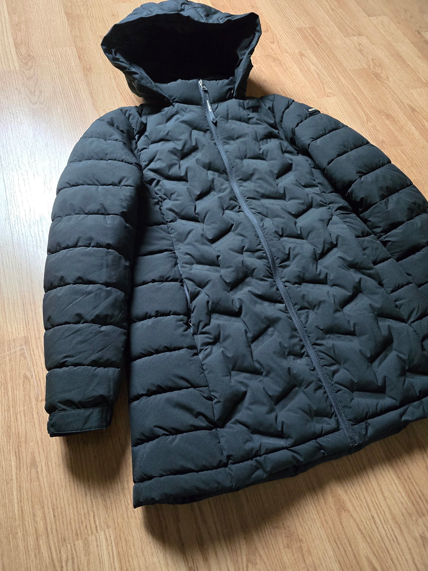 W/ Montbell High Frequency Insulated Parka Jacket (S)