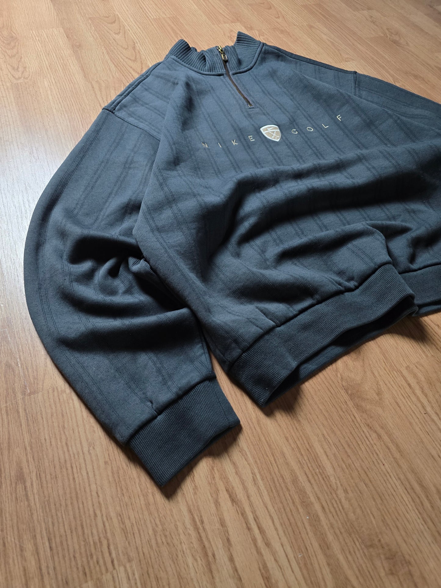 Vintage Nike Golf 1/4 Zip Pullover (L)