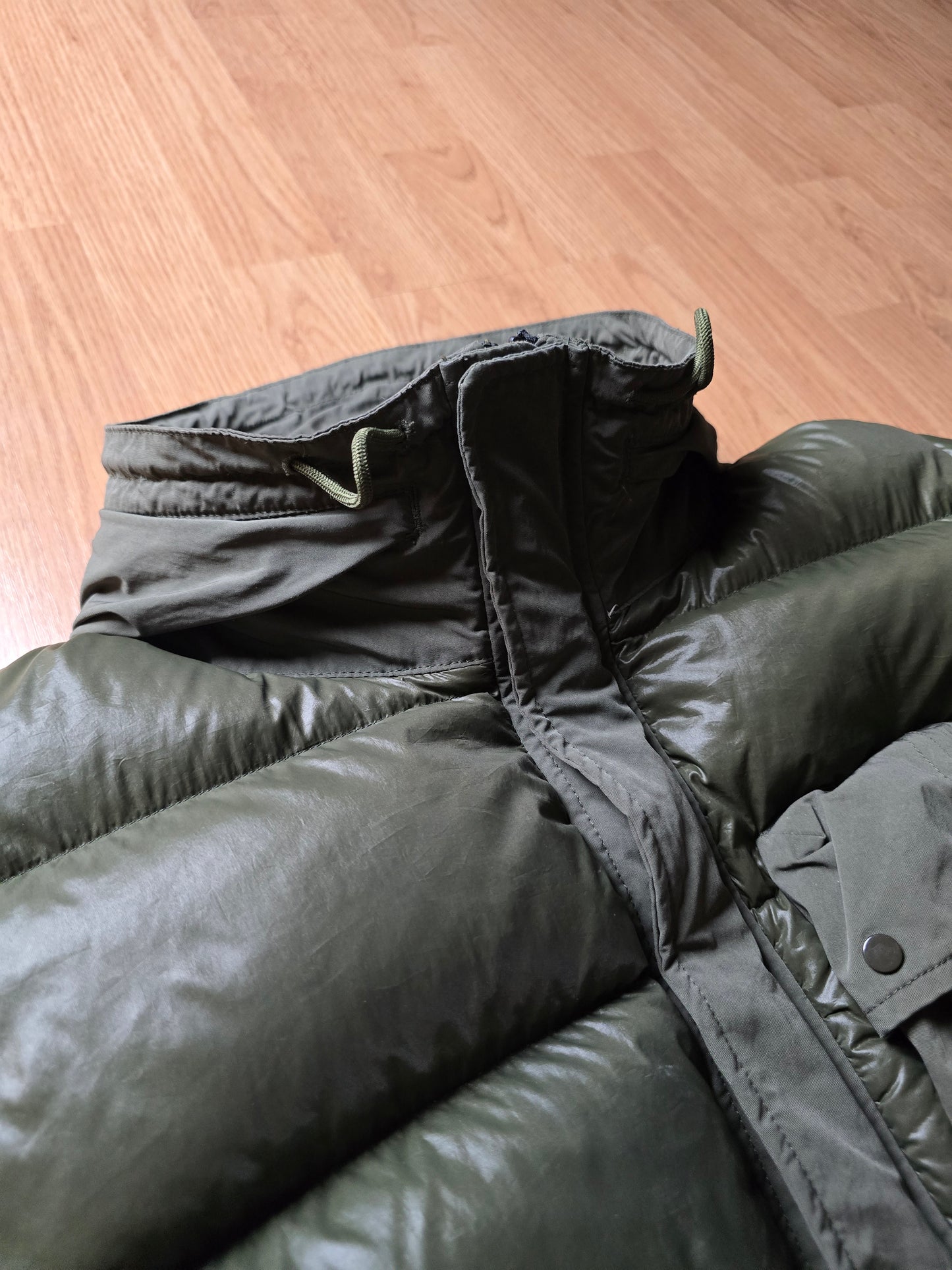 C.P. Company DD Shell Goggle Down Puffer Jacket (M)