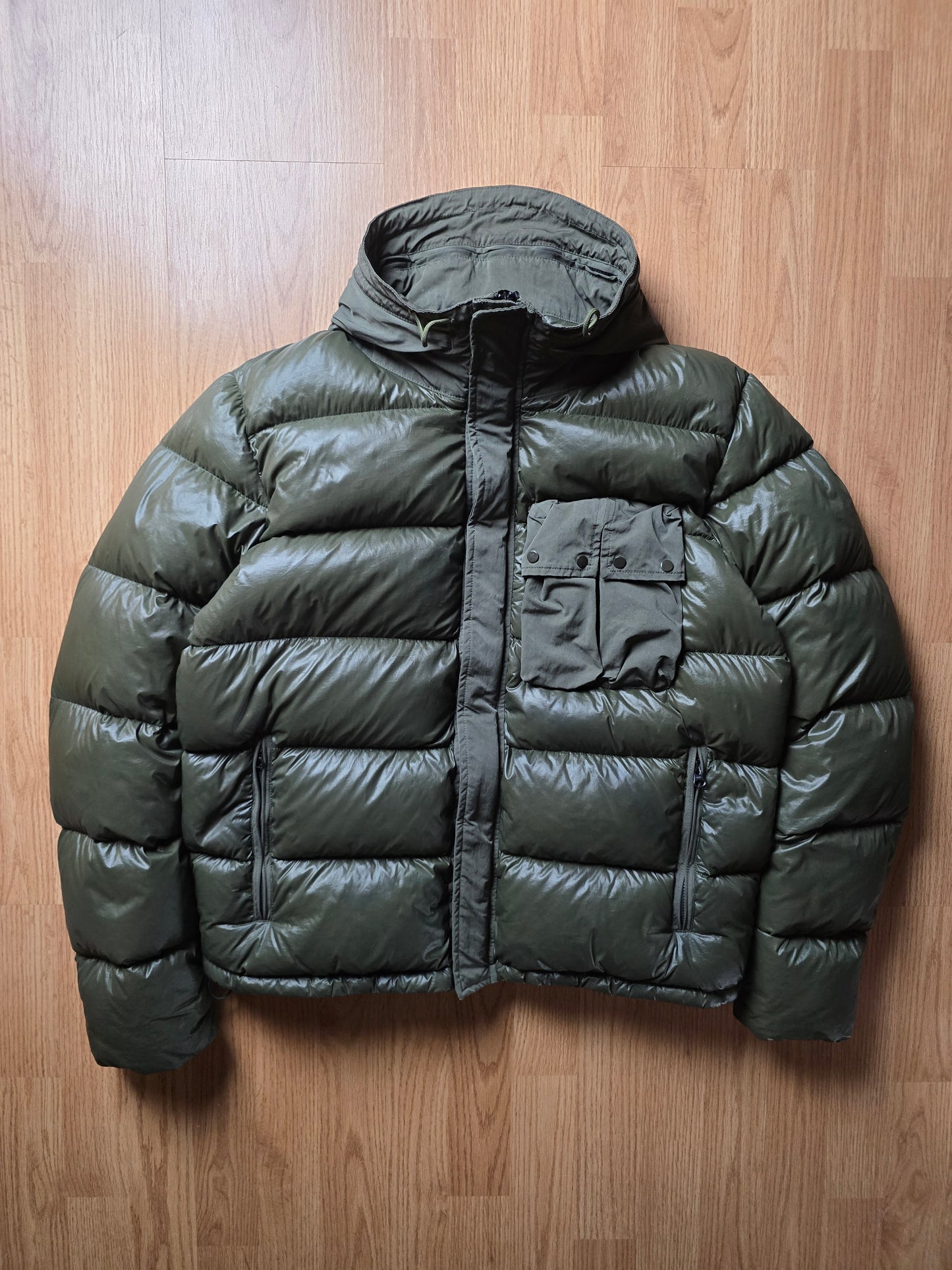 C.P. Company DD Shell Goggle Down Puffer Jacket (M)