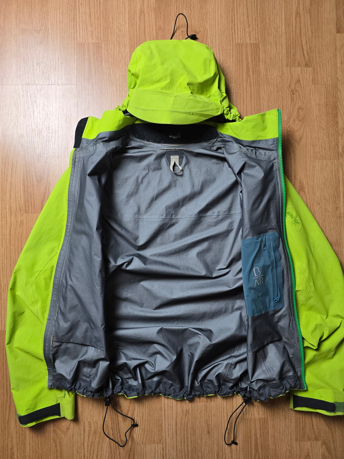 Arc'teryx 2014 Beta AR Gore-tex Technical Jacket (S)