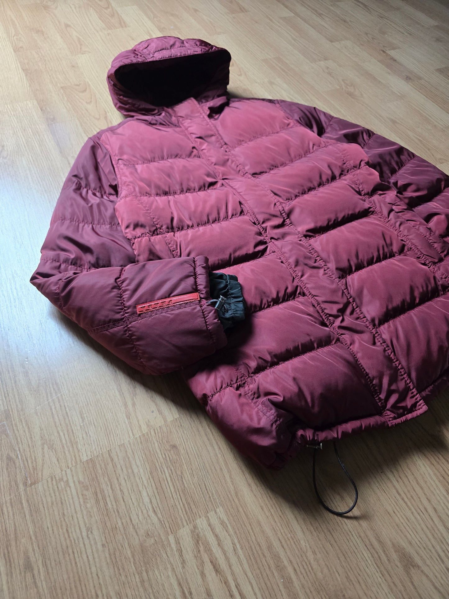 00s Prada Sport Nylon Shimmer Down Technical Toggle Puffer Jacket (S)
