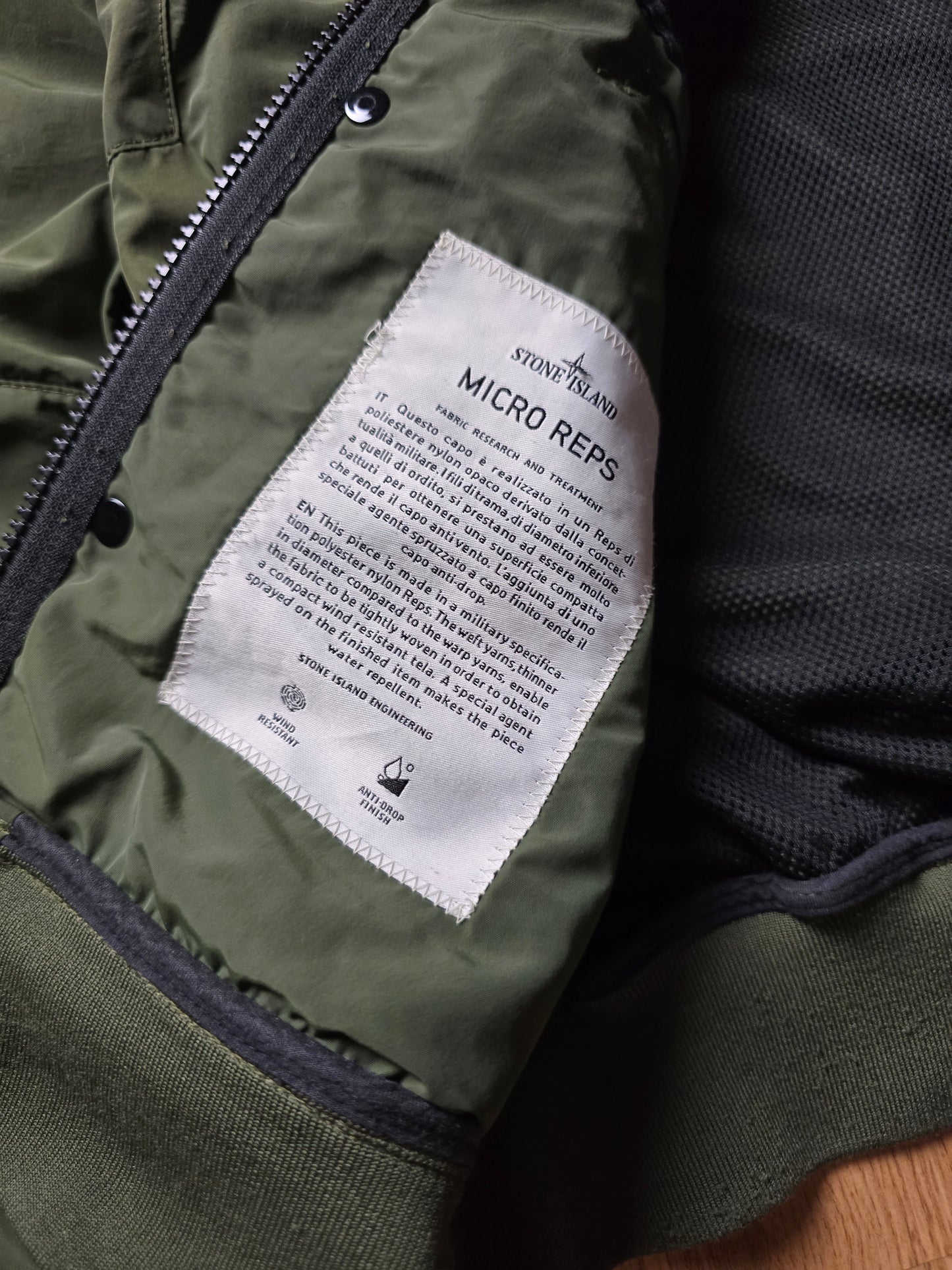 Stone Island Micro Reps Lightweight Bomber Jacket (M)