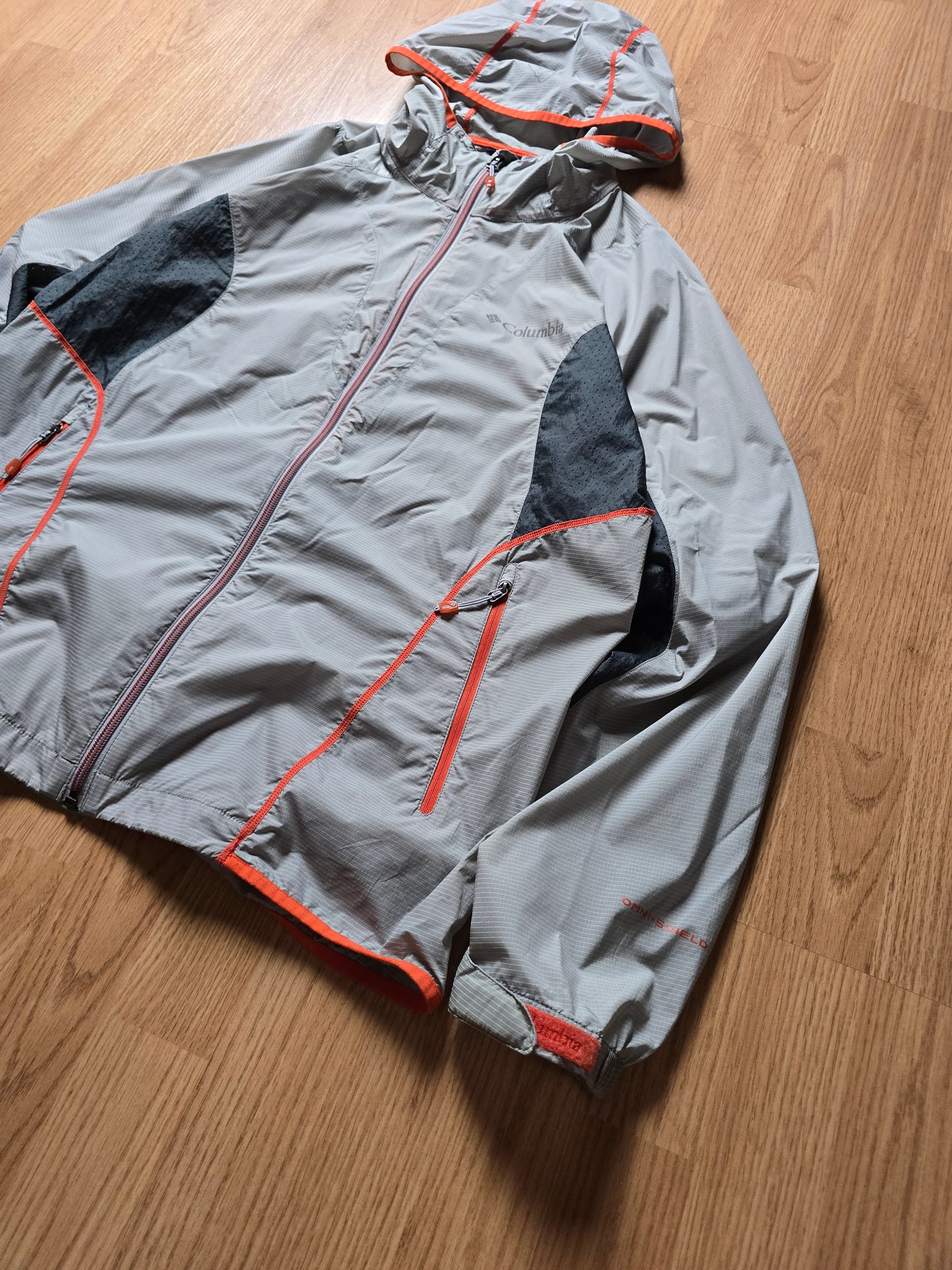 Columbia Omni Shield Windbreaker Jacket (M)