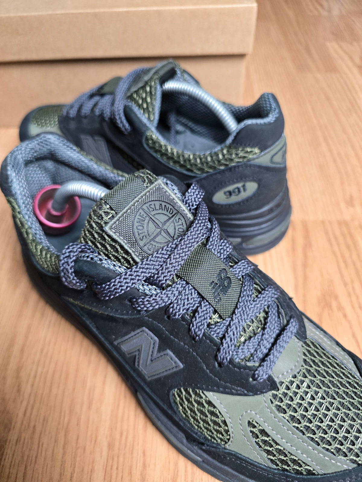 Stone Island x New Balance 991V2 Black Olive (UK8)