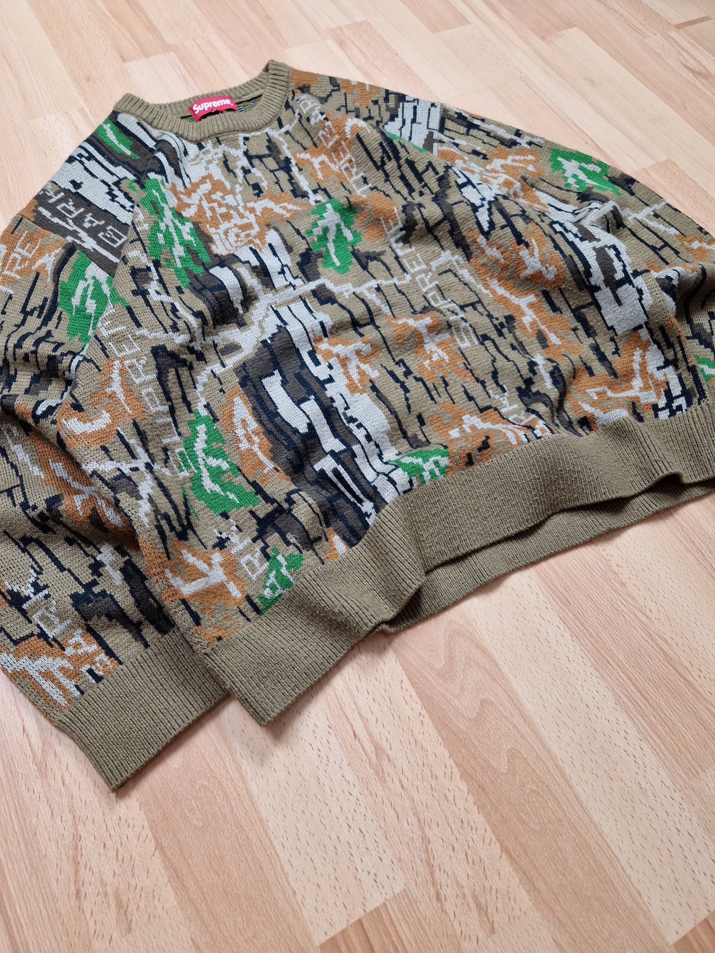 Supreme 'Trebark' Camo Knit Sweater (L)