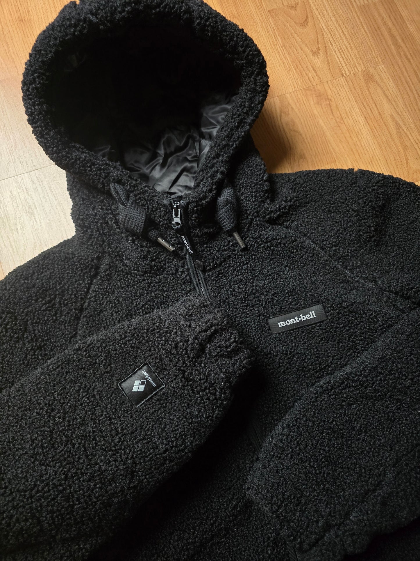 Montbell Sherpa fleece Hooded Jacket (M)