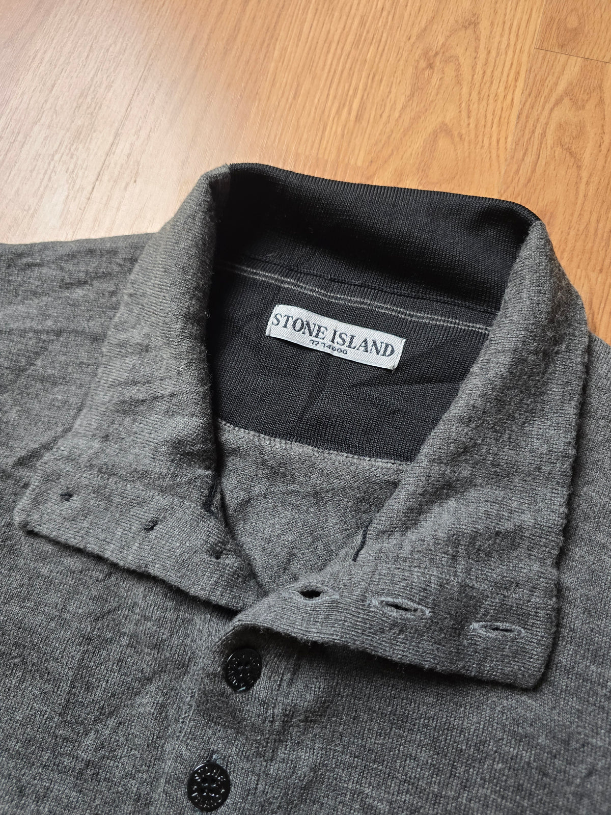 Stone Island 1/4 Button Lightweight Wool Knit Sweater (M)