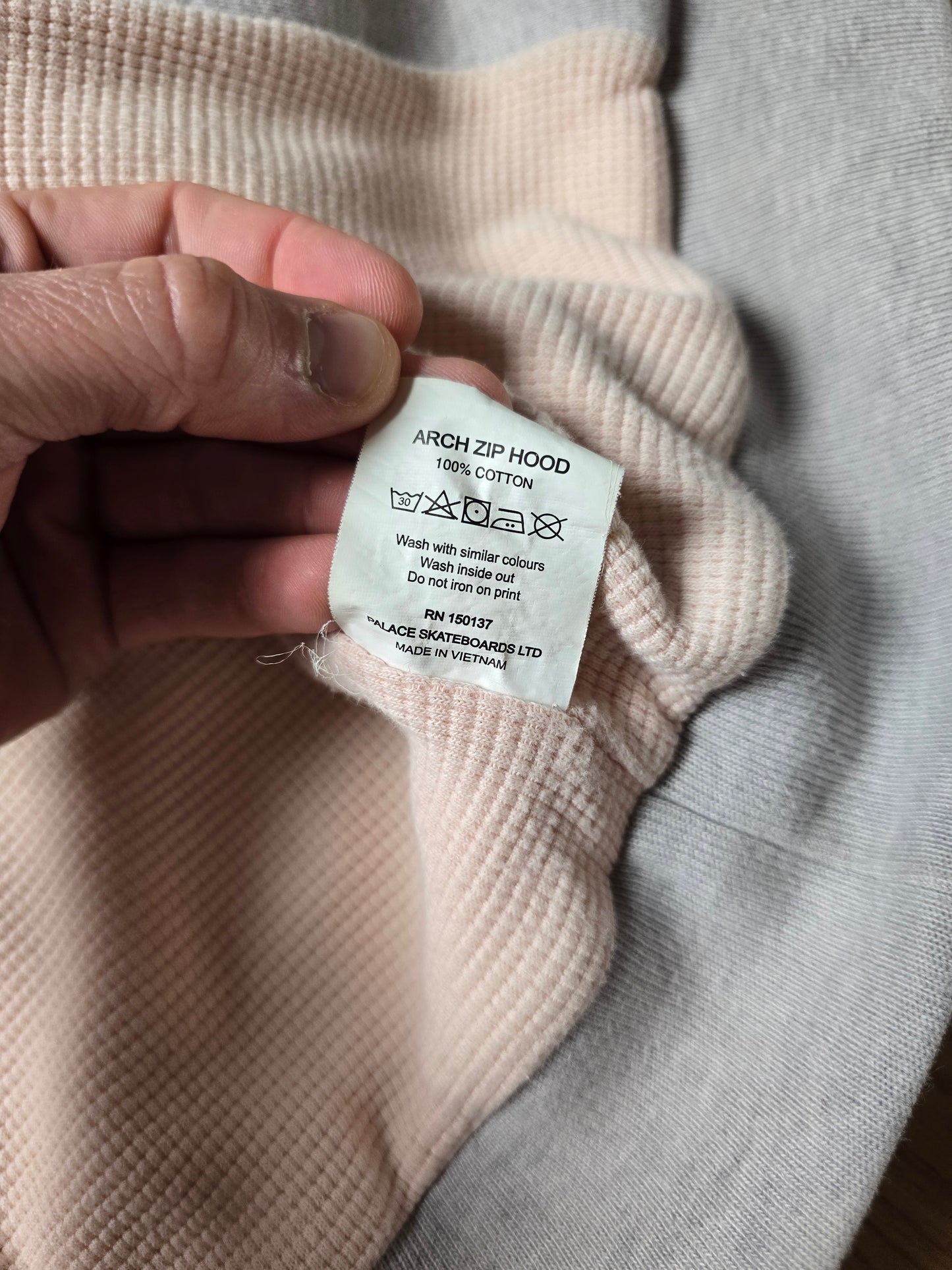 Palace 'Arch' Thermal Lined Zip Up Hoodie (L)
