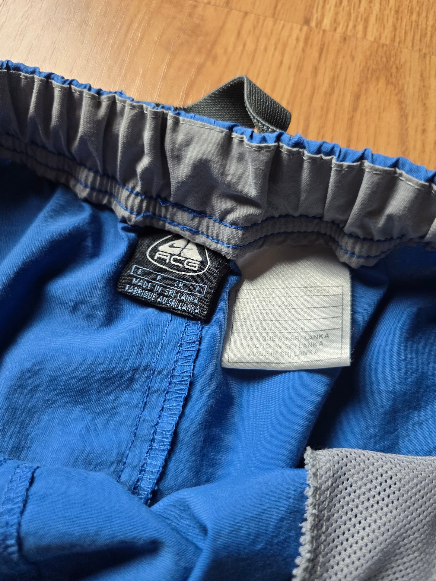00s Nike ACG Lightweight Belted Cargo Shorts (M)