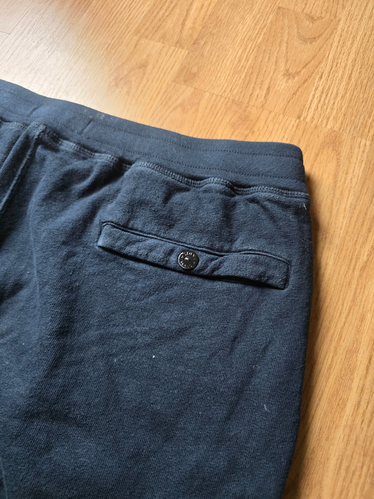 Stone Island Sweat Cargo Shorts (XL/XXL)