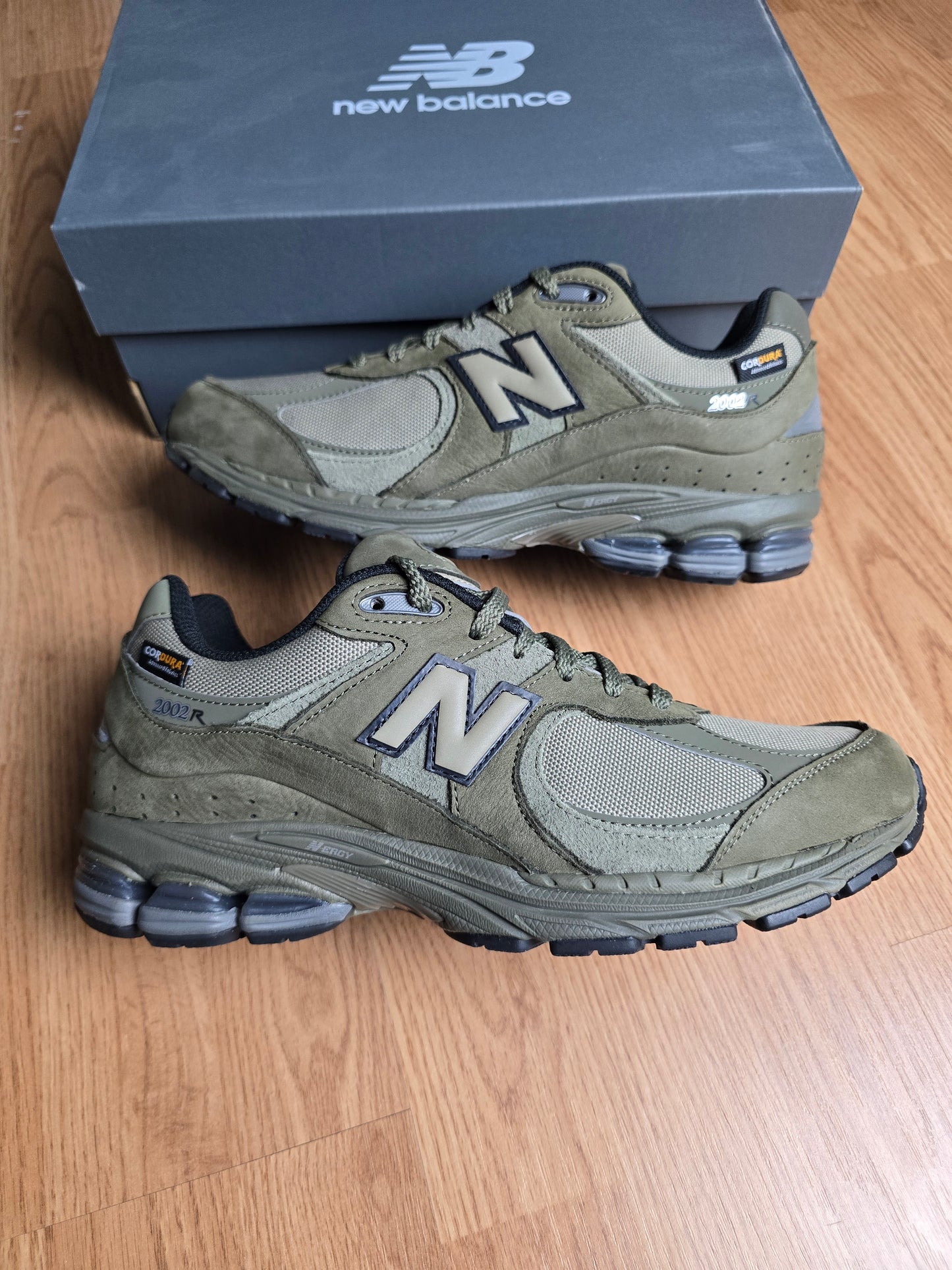 New Balance 2002r Cordura BNIB (UK9)