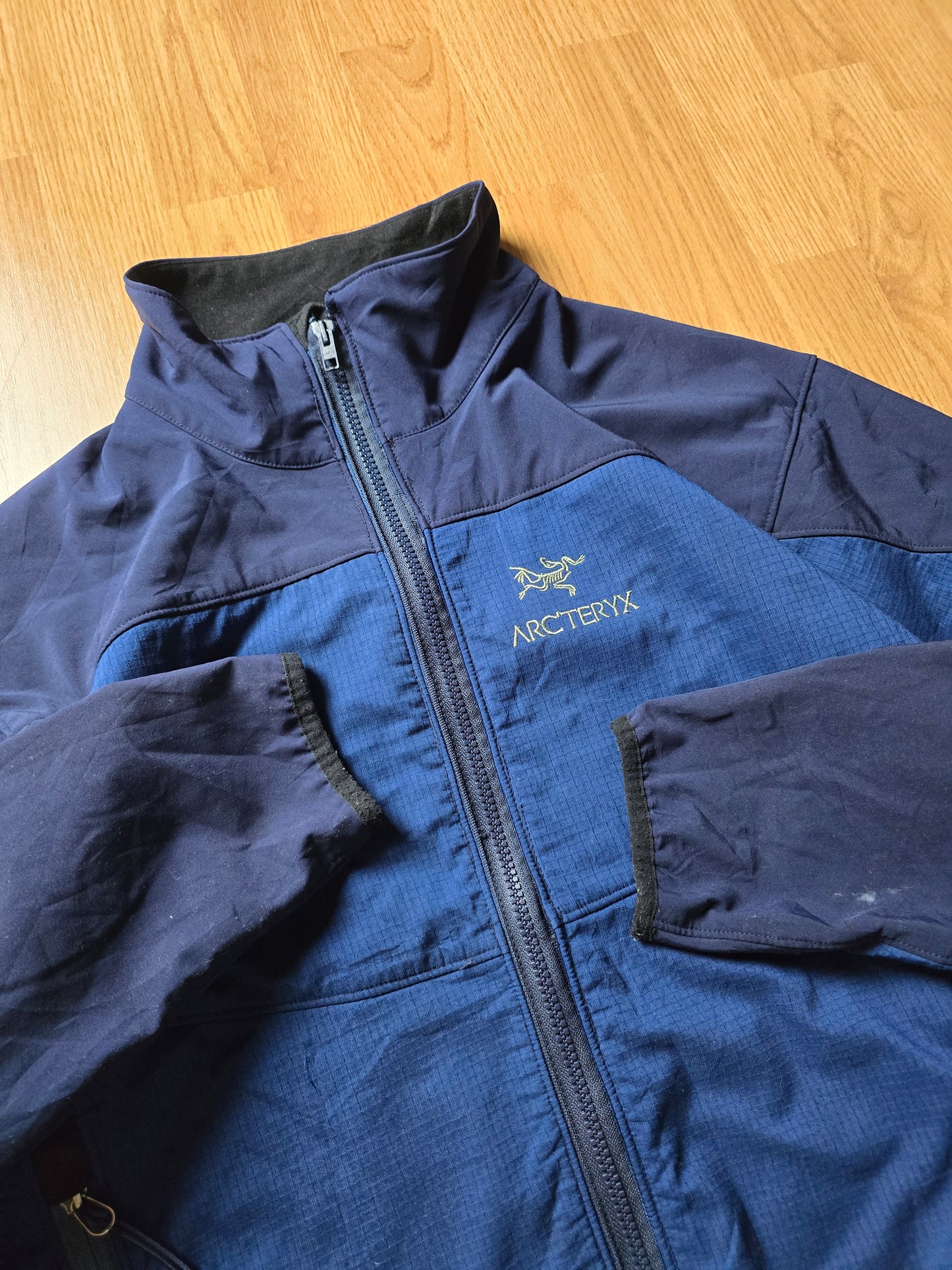 00s Arc'teryx Sigma AR Windstopper Fleece Jacket (M)