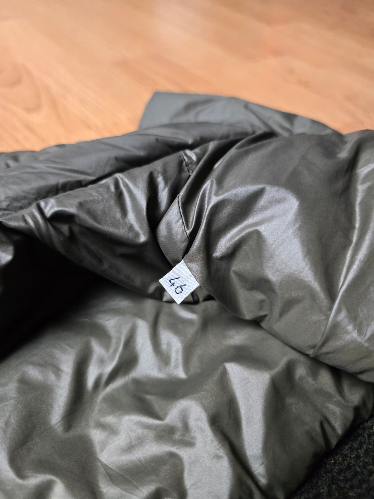 C.P. Company D.D Shell Hybrid Knit Puffer Jacket (S)