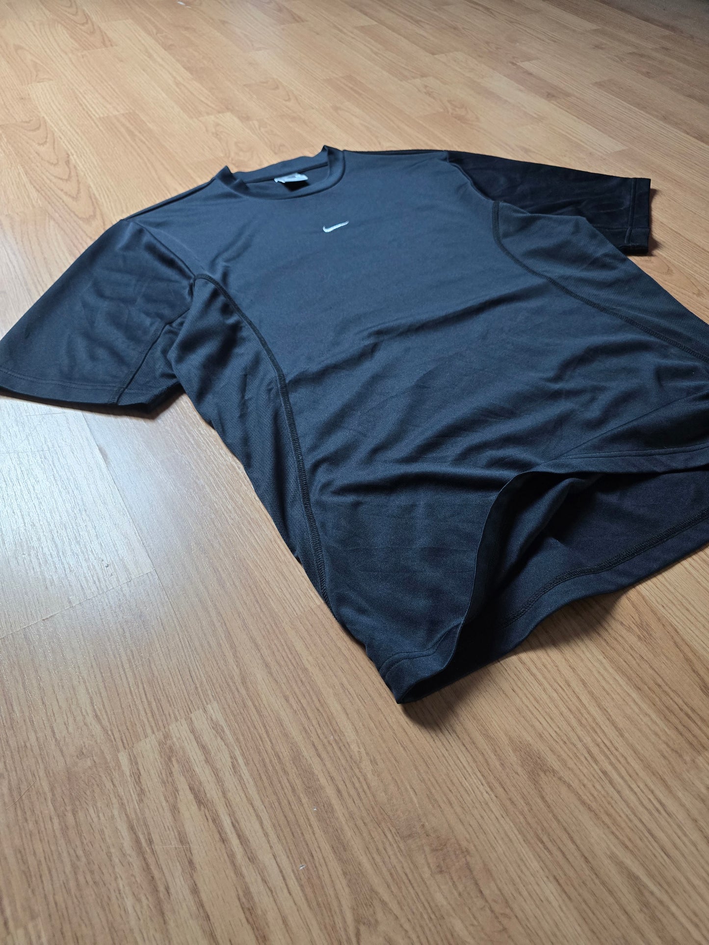 Y2K Nike Centre Swoosh Mesh Panel Tee (M/L)
