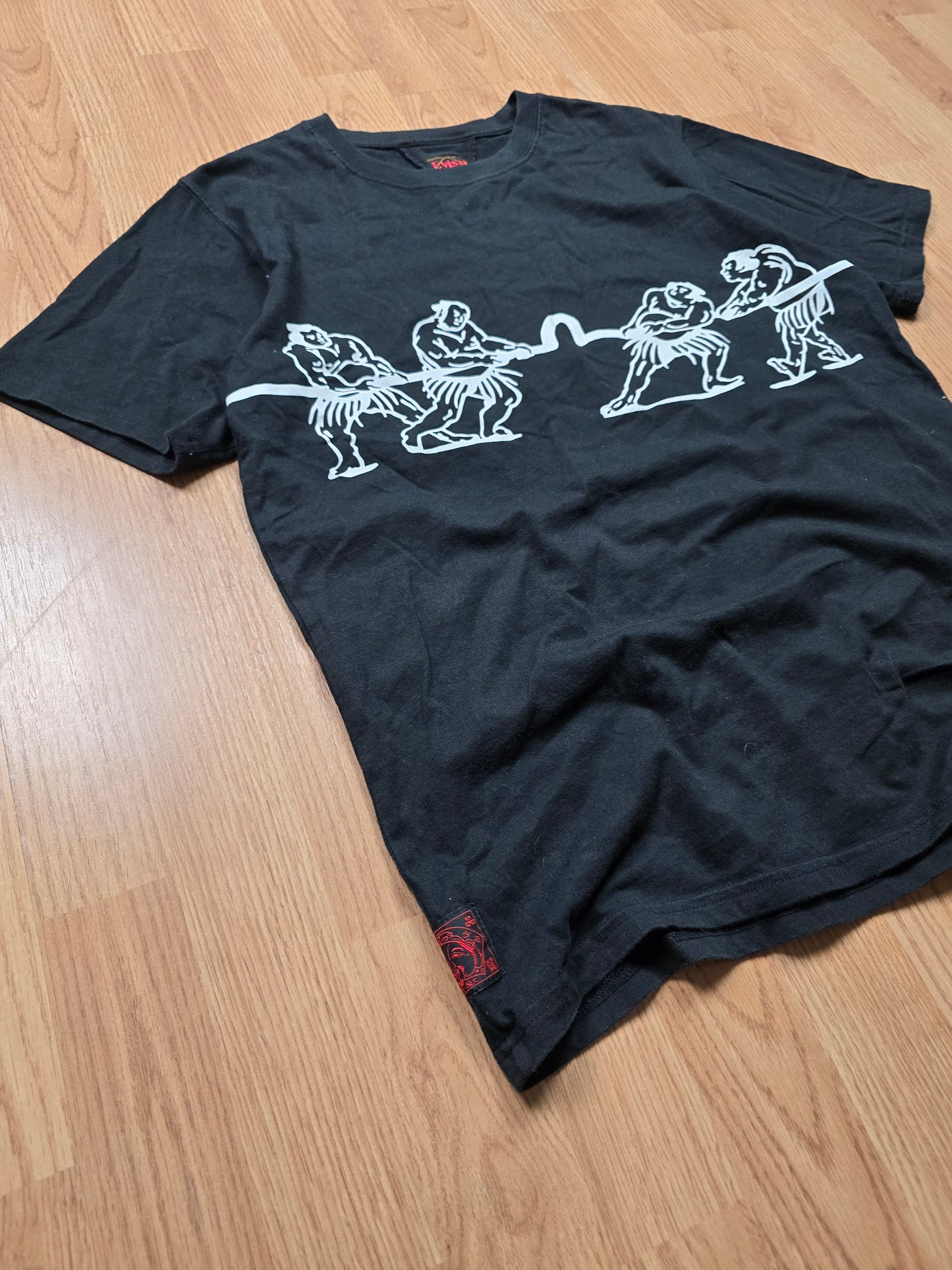 Evisu Tug Of War T-shirt (M)