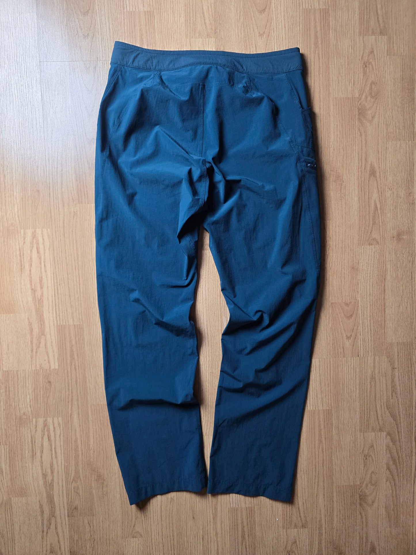 Arc'teryx Lefroy Lightweight Technical Belted Shell Pants (32x32)