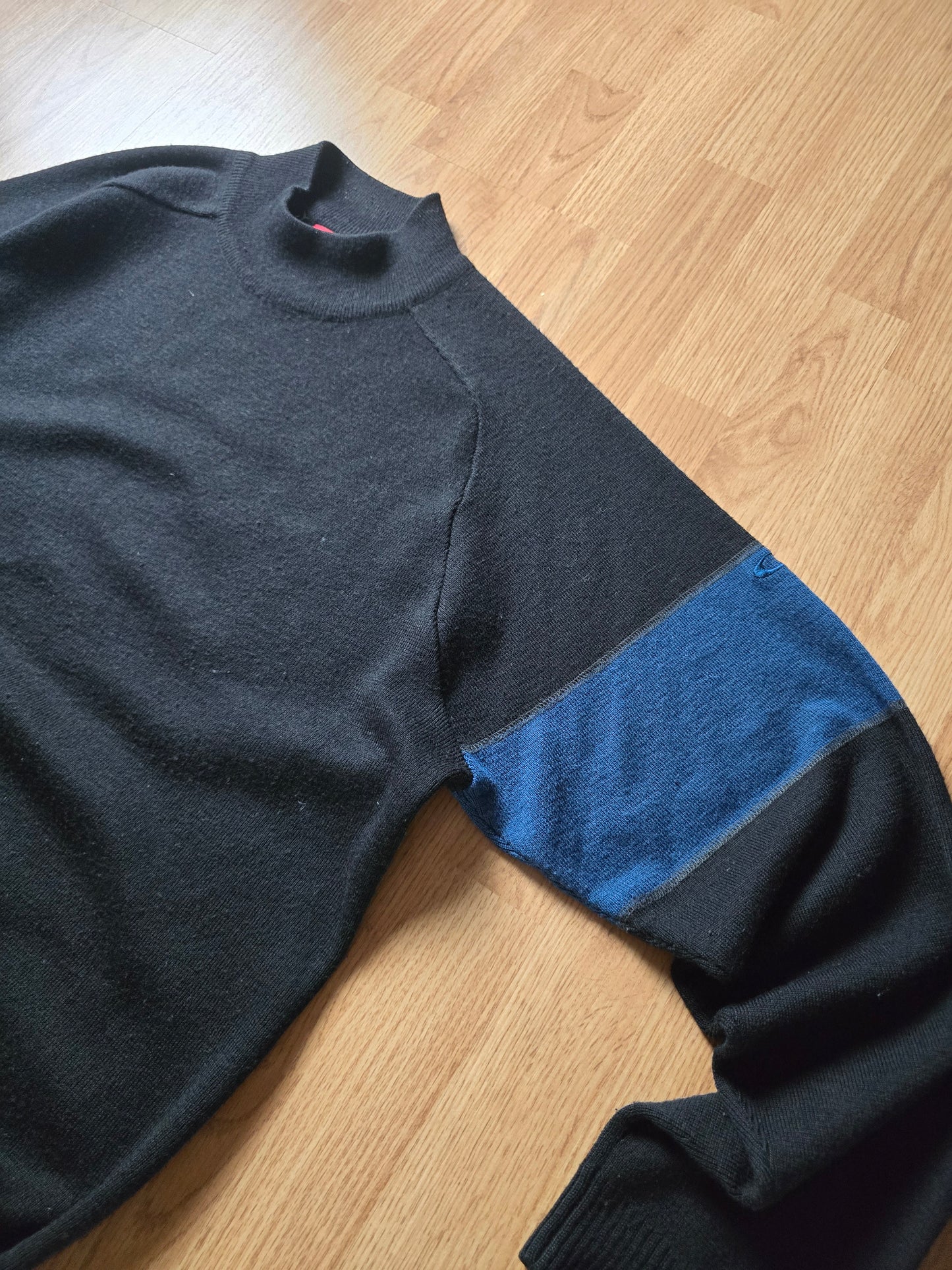 Vintage Oakley Mock Neck Wool Blend Sweater (XL)