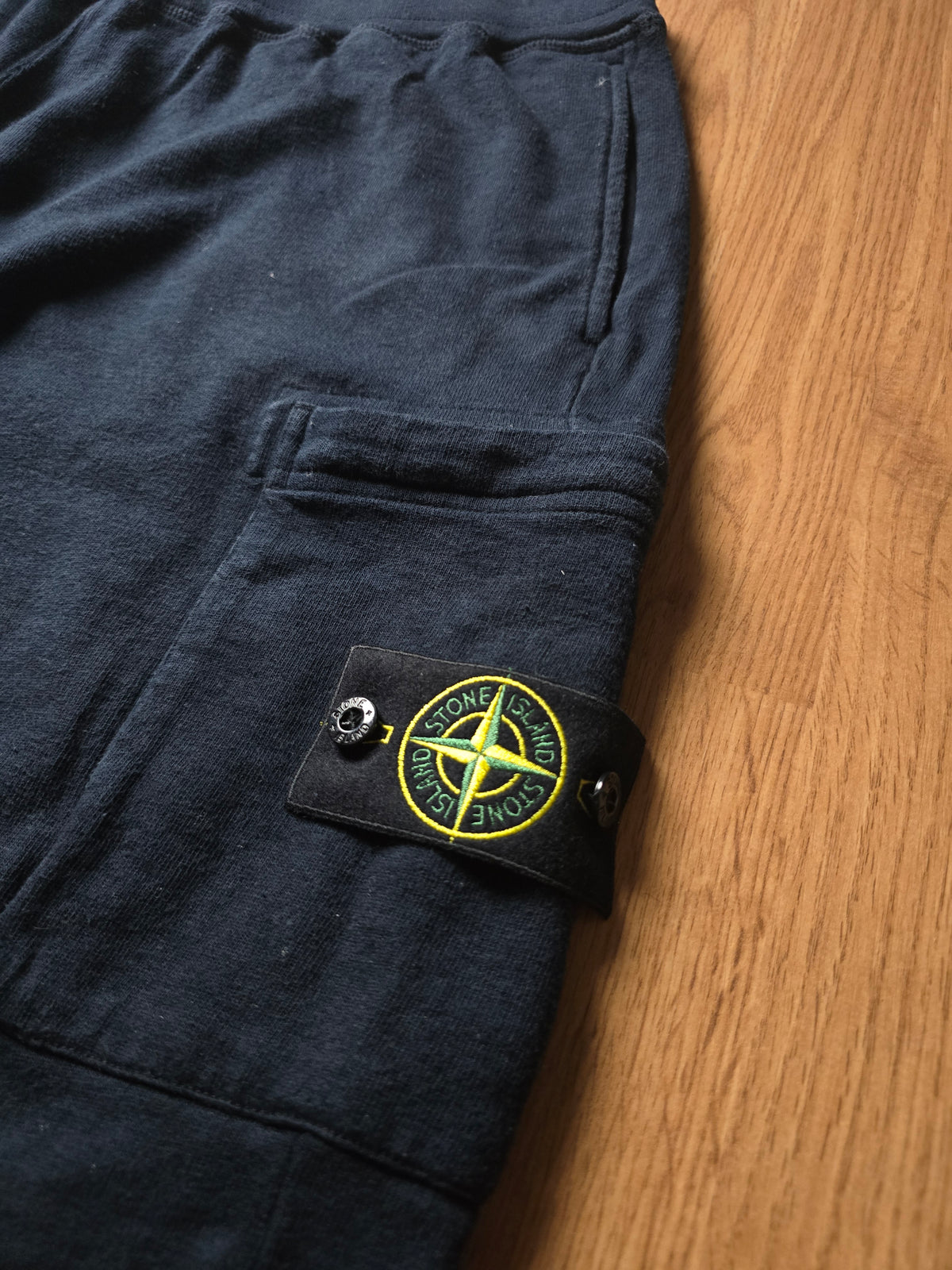 Stone Island Sweat Cargo Shorts (XL/XXL)
