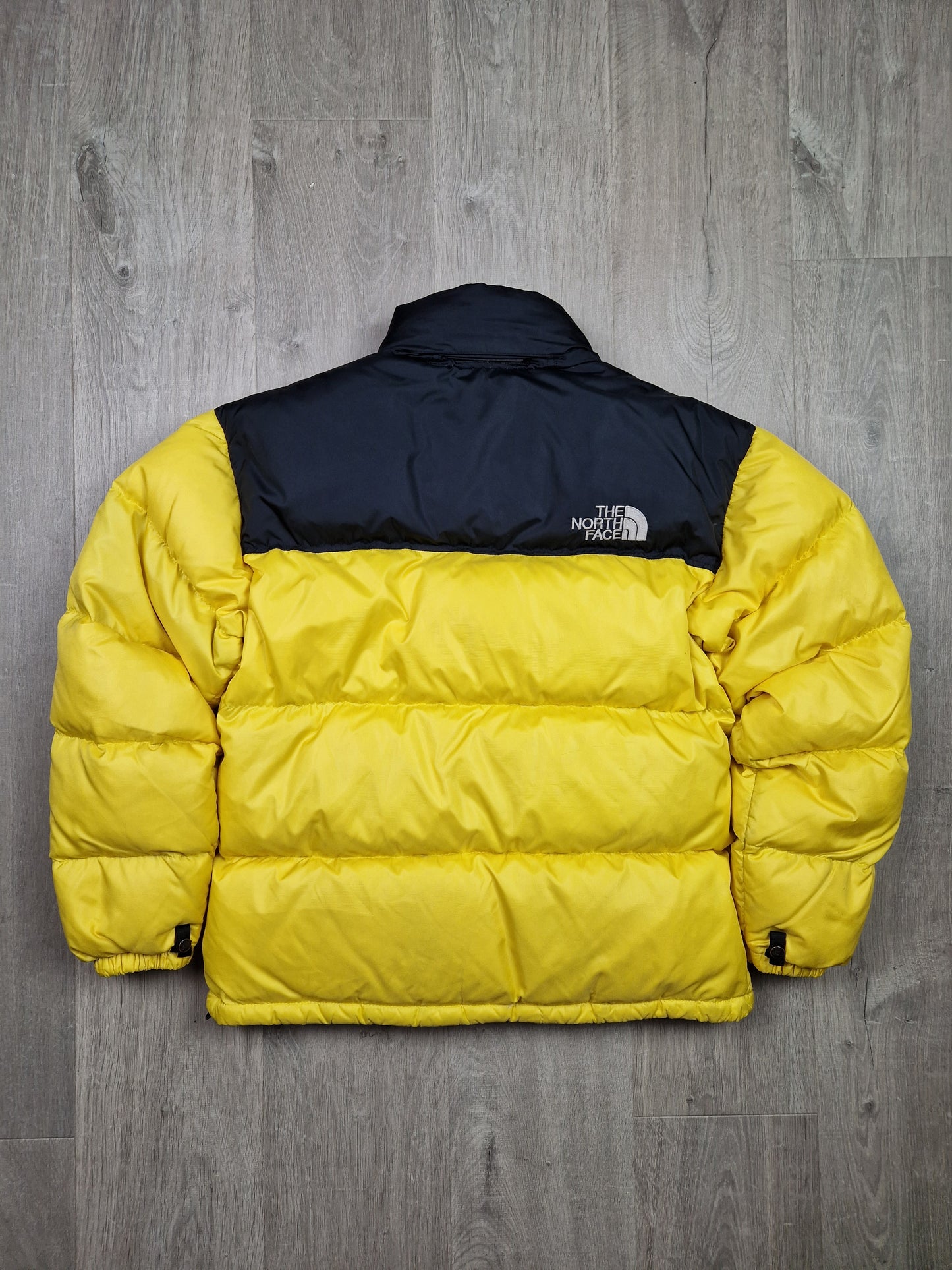 The North Face Nuptse Puffer Jacket (M)