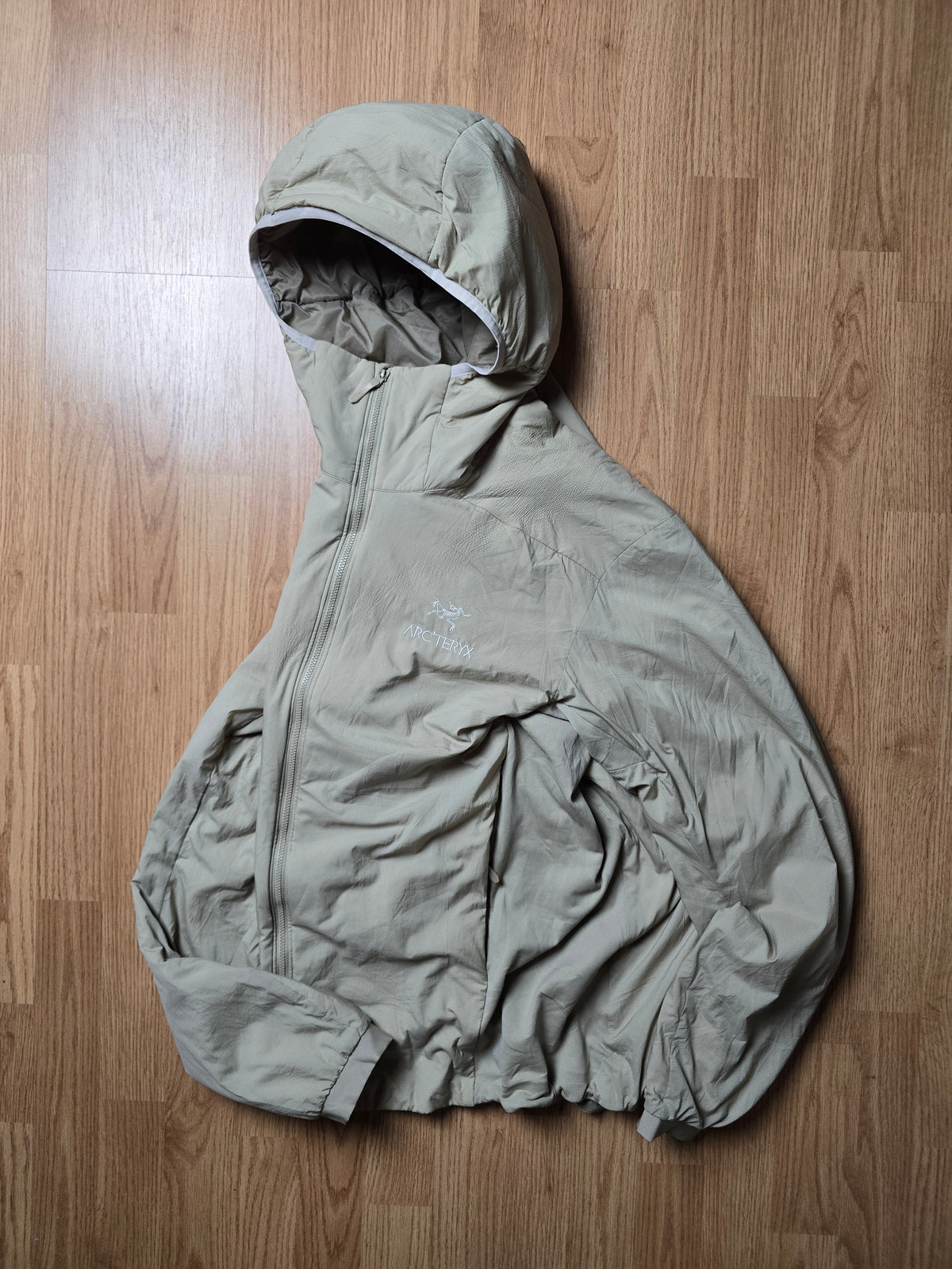 Arc'teryx 2023 'Atom Hoody' Jacket (L)