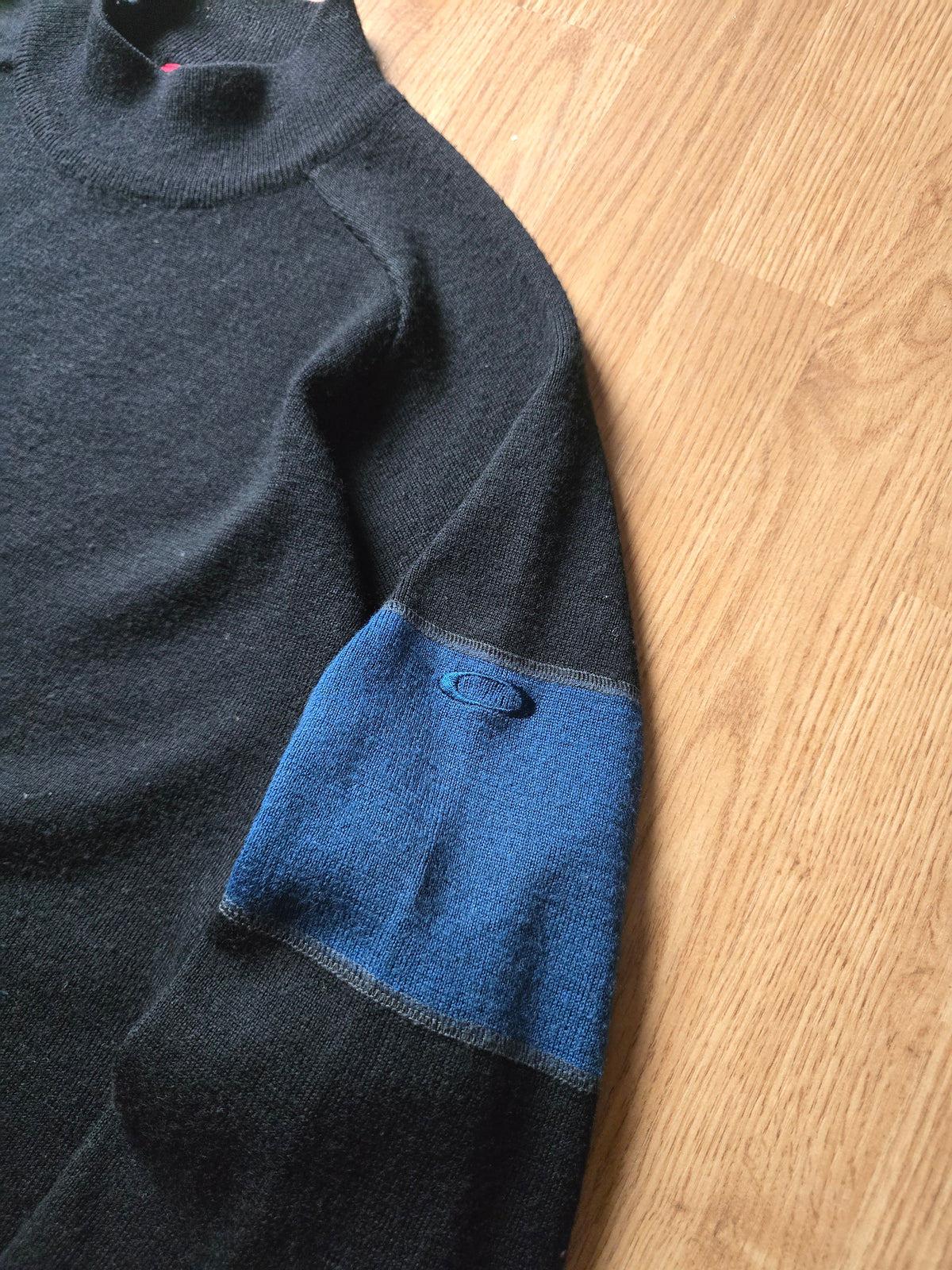 Vintage Oakley Mock Neck Wool Blend Sweater (XL)