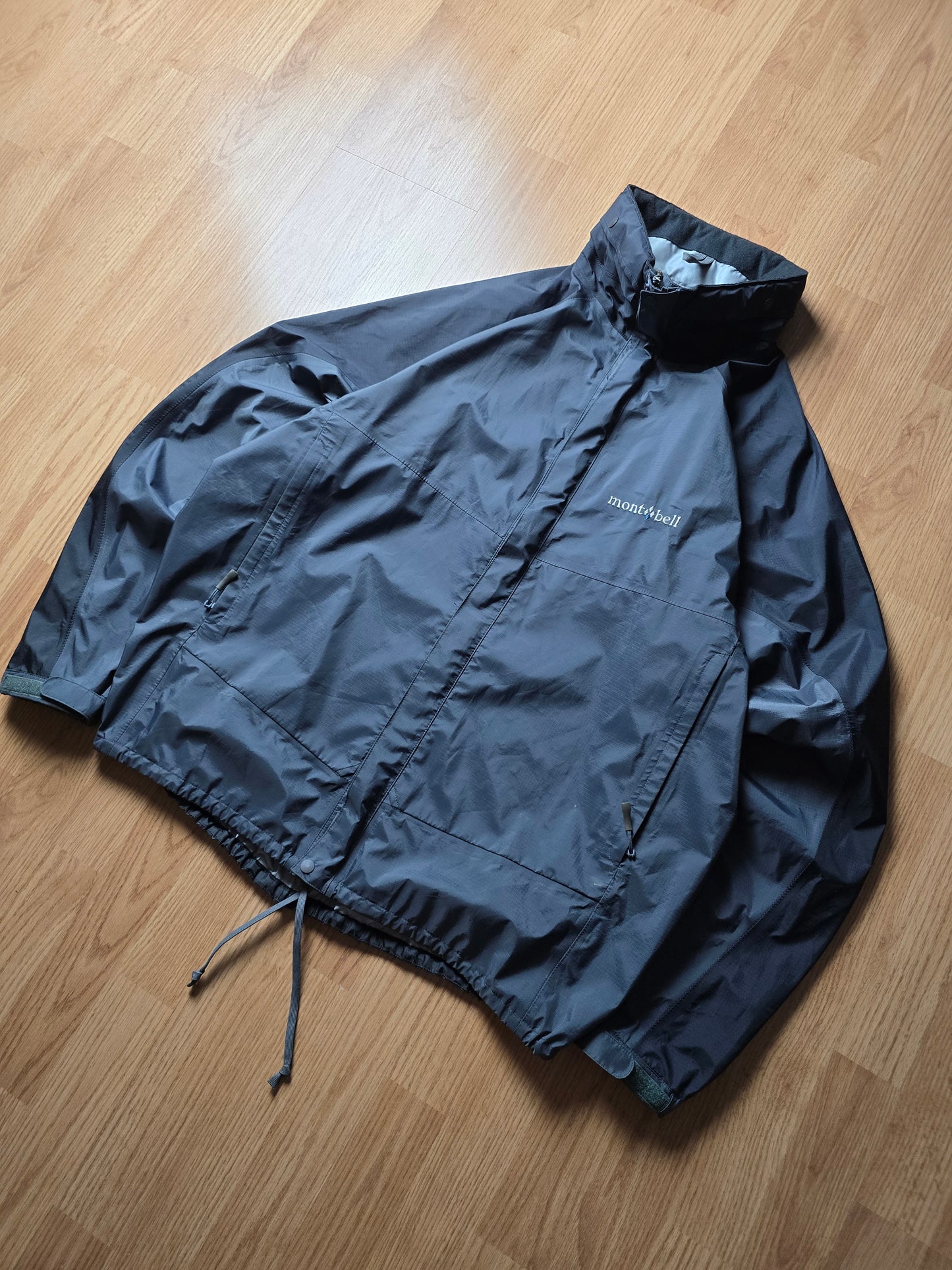 Montbell Taped Seam Waterproof 2-Tone Jacket (XL)