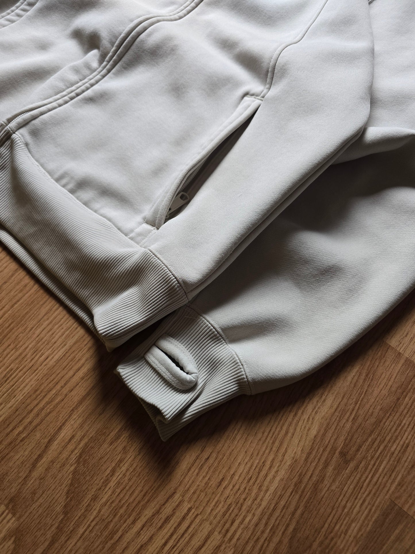 Oakley Embroidered Zip Up Hoodie (M/L)