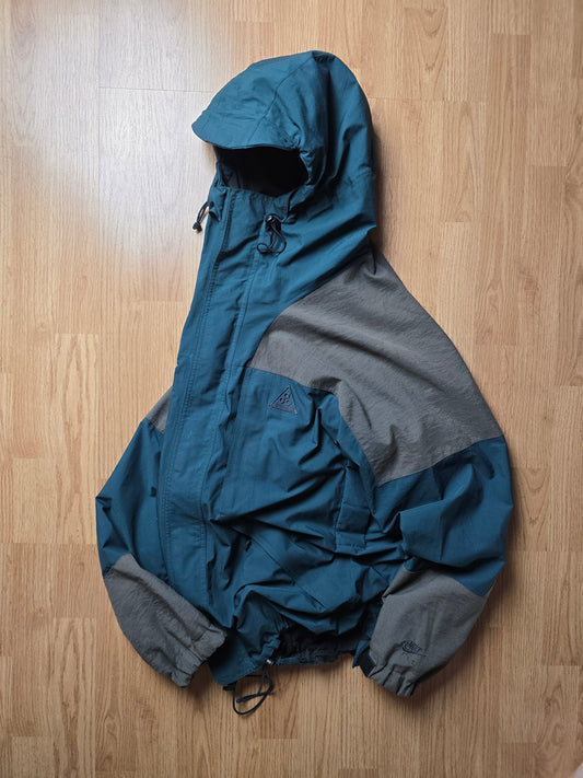 Vintage Nike ACG Nike-Fit Technical Ski Jacket (M)